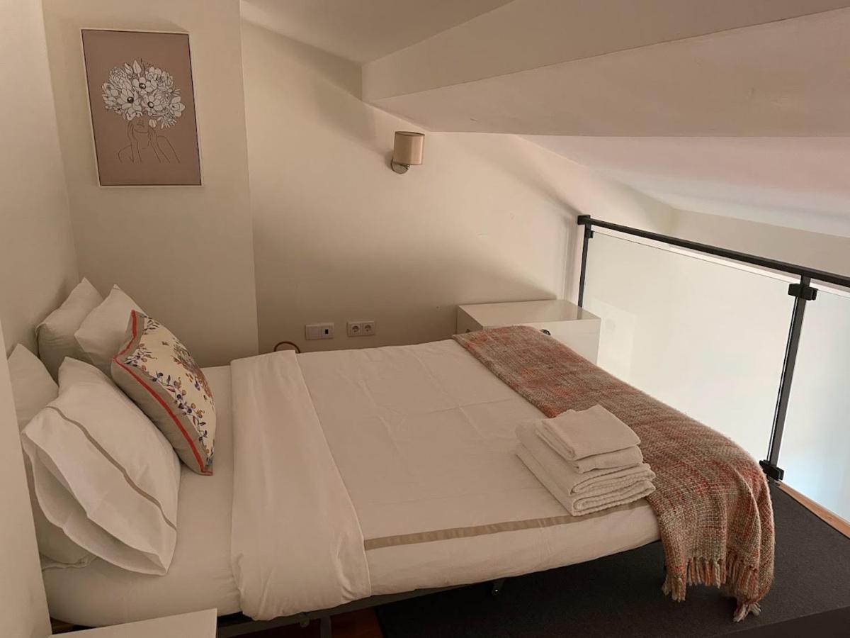 Mezzanine Apartment Guimarães Eksteriør billede